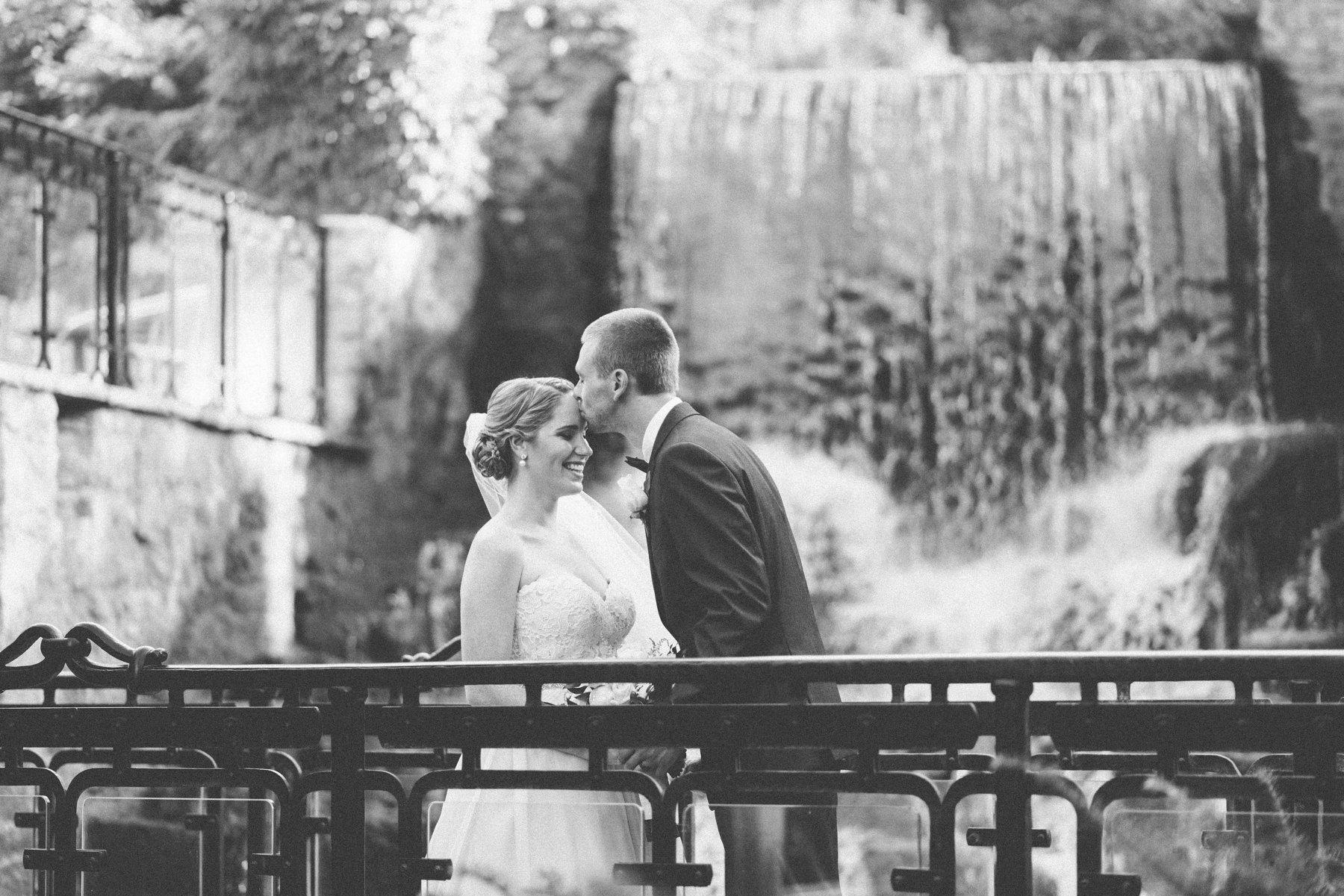 Meghan & Matt's Ancaster Mill Wedding, Hamilton Ontario - by Olive Photography