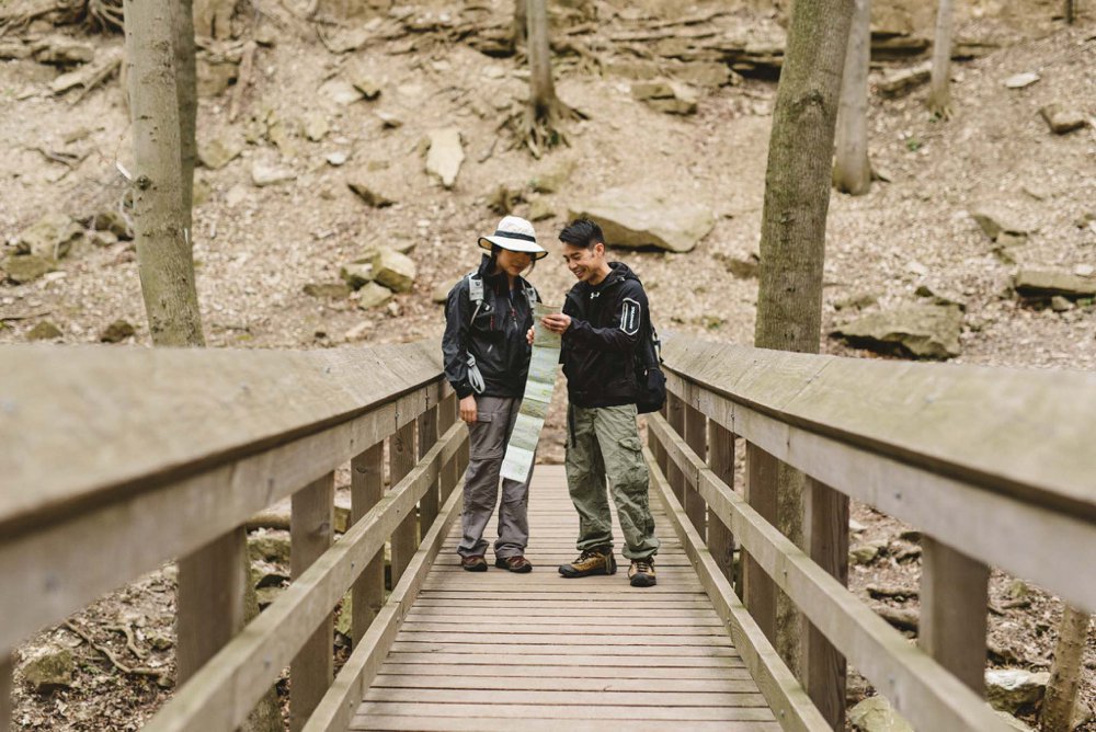 Hamilton Waterfall Engagement_0001