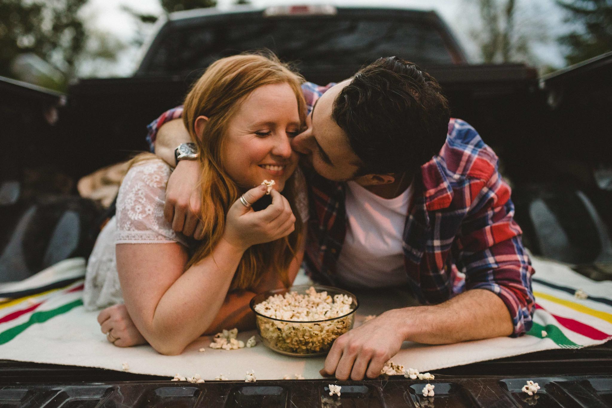 Popcorn Engagement Photos | Olive Photography