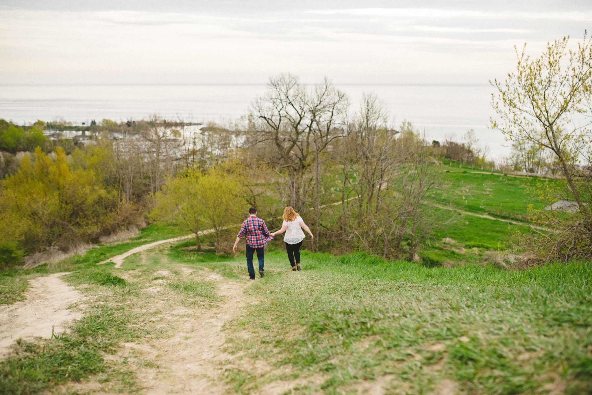 Scarborough Bluffs Engagement Photos | Olive Photography