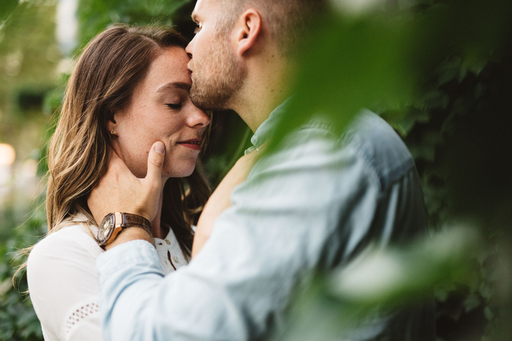 laid back Toronto engagement photos