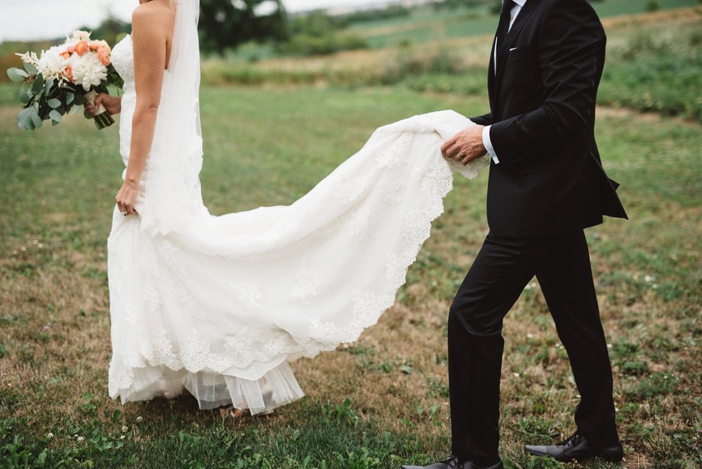 Earth to Table Farm wedding - Olive Photography