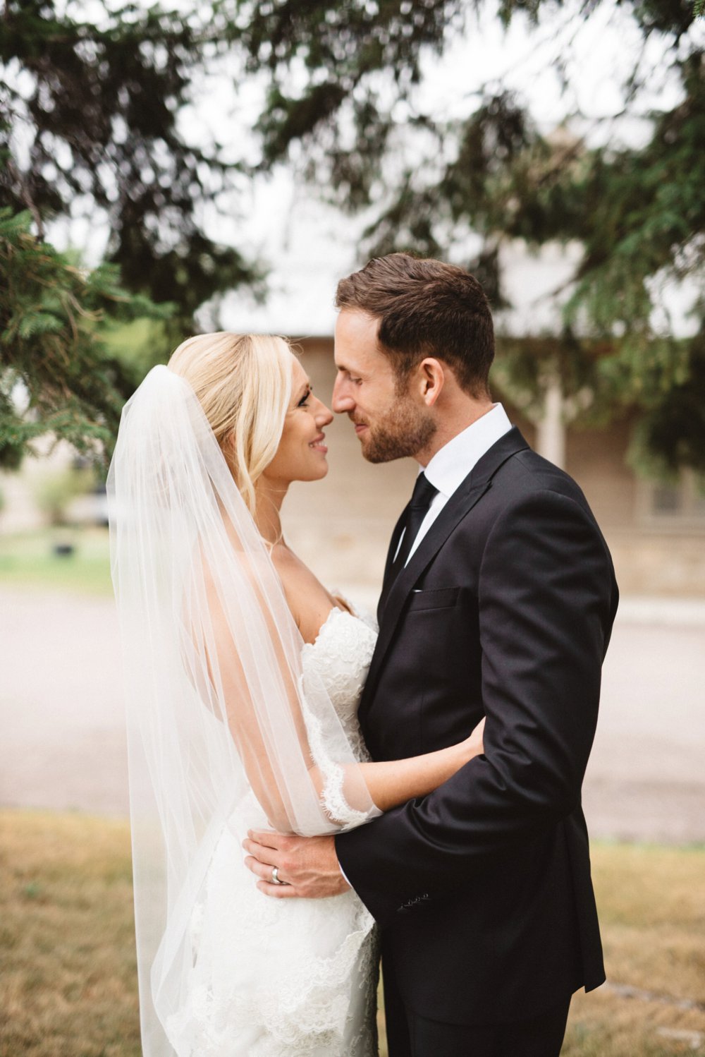 Earth to Table Farm wedding photos - Olive Photography