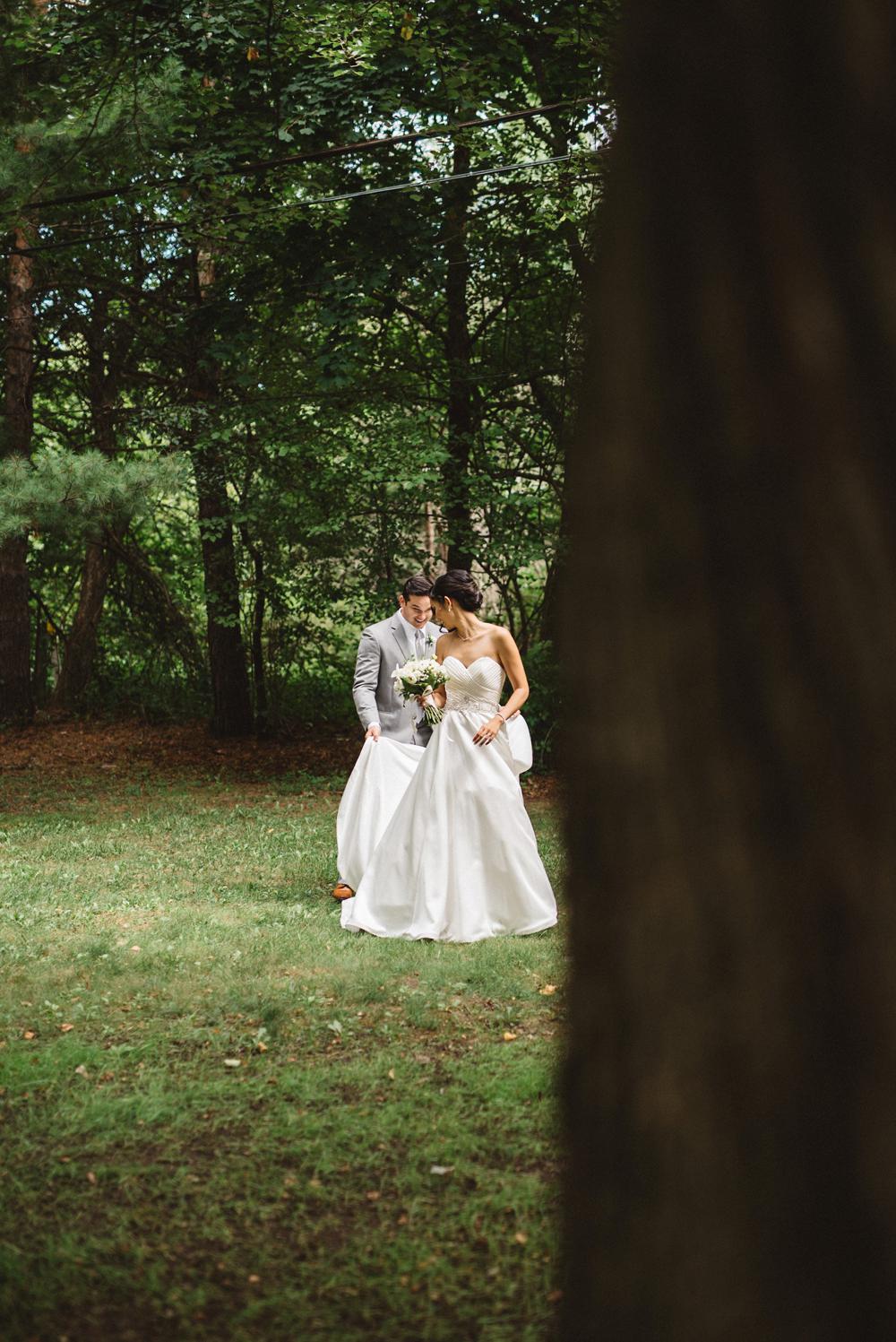 backyard wedding photography Toronto | Olive Photography