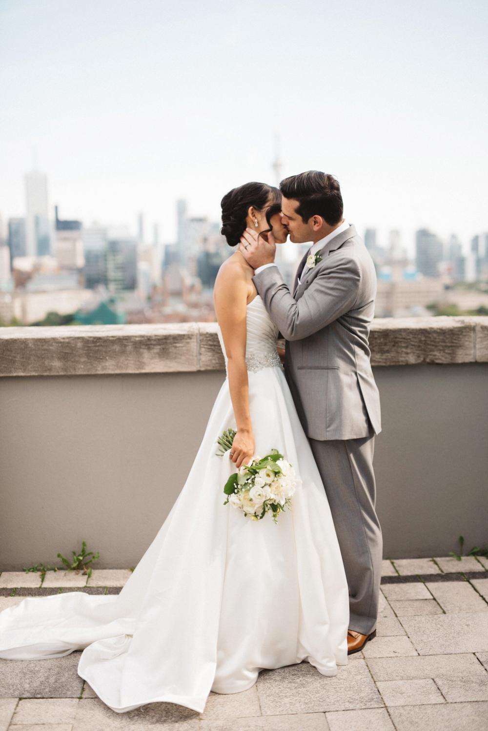 Park Hyatt rooftop wedding photos | Olive Photography