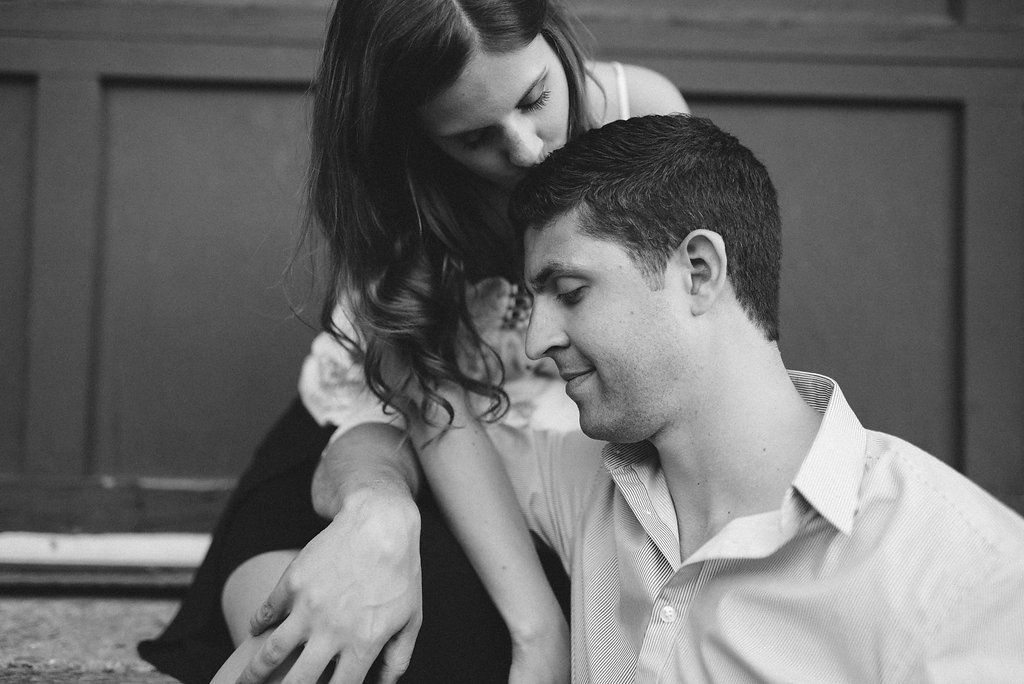 intimate engagement photos - Toronto photographer Olive Photography