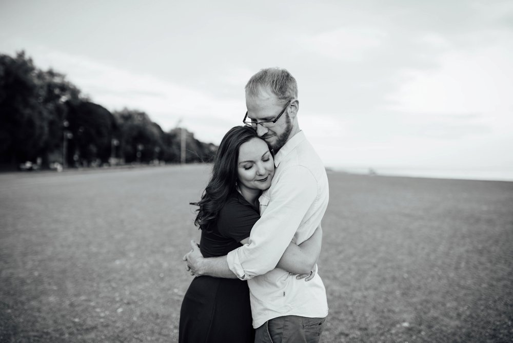 Toronto beach engagement photos | Olive Photography