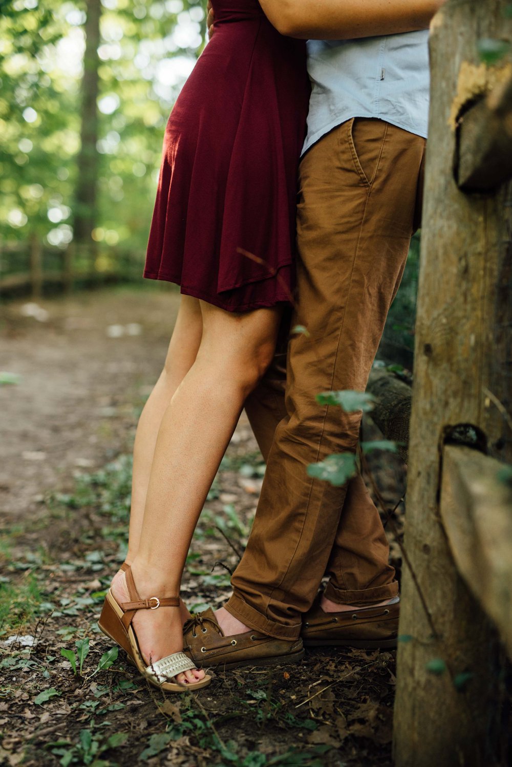 tippy toes kiss engagement photos | Olive Photography Toronto