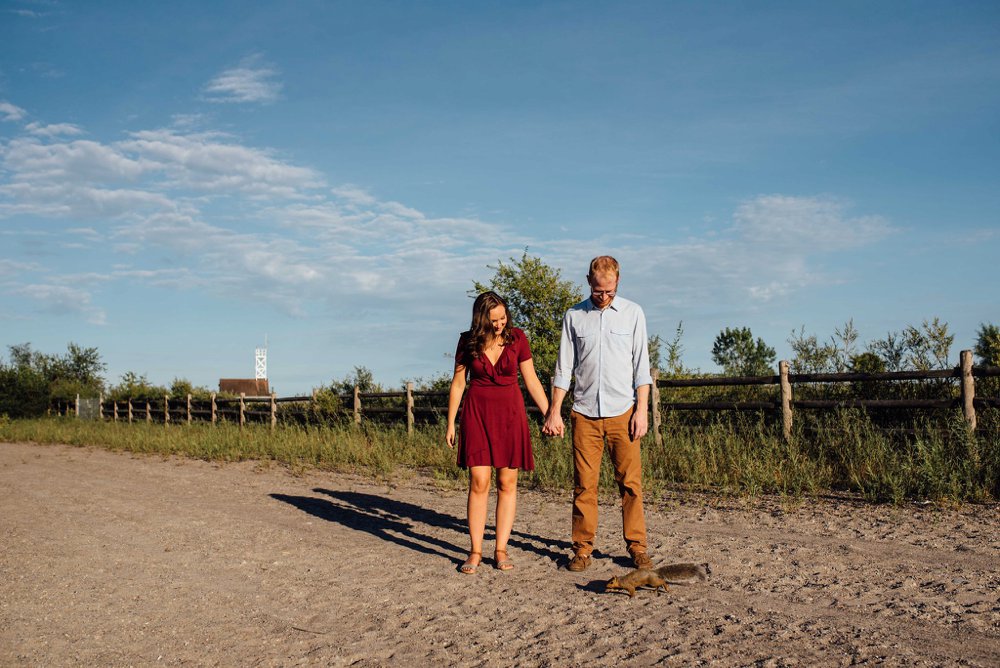 Toronto beach engagement photos | Olive Photography