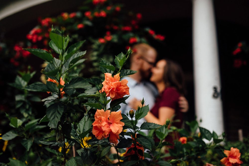 garden engagement photos | Olive Photography Toronto