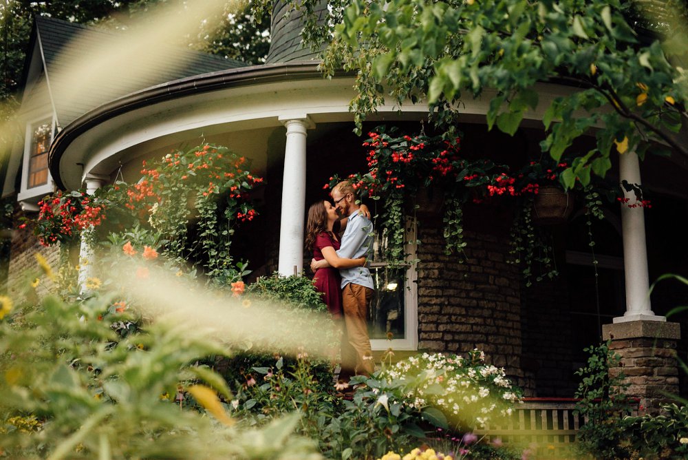 garden engagement photos | Olive Photography Toronto