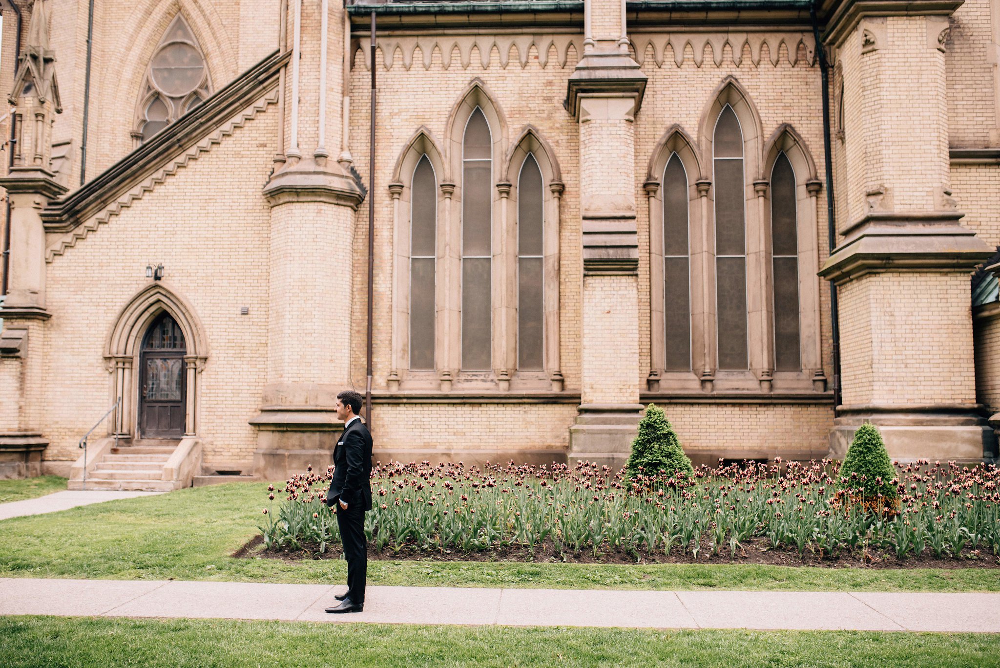 St. James Cathedral Wedding Photos | Olive Photography Toronto