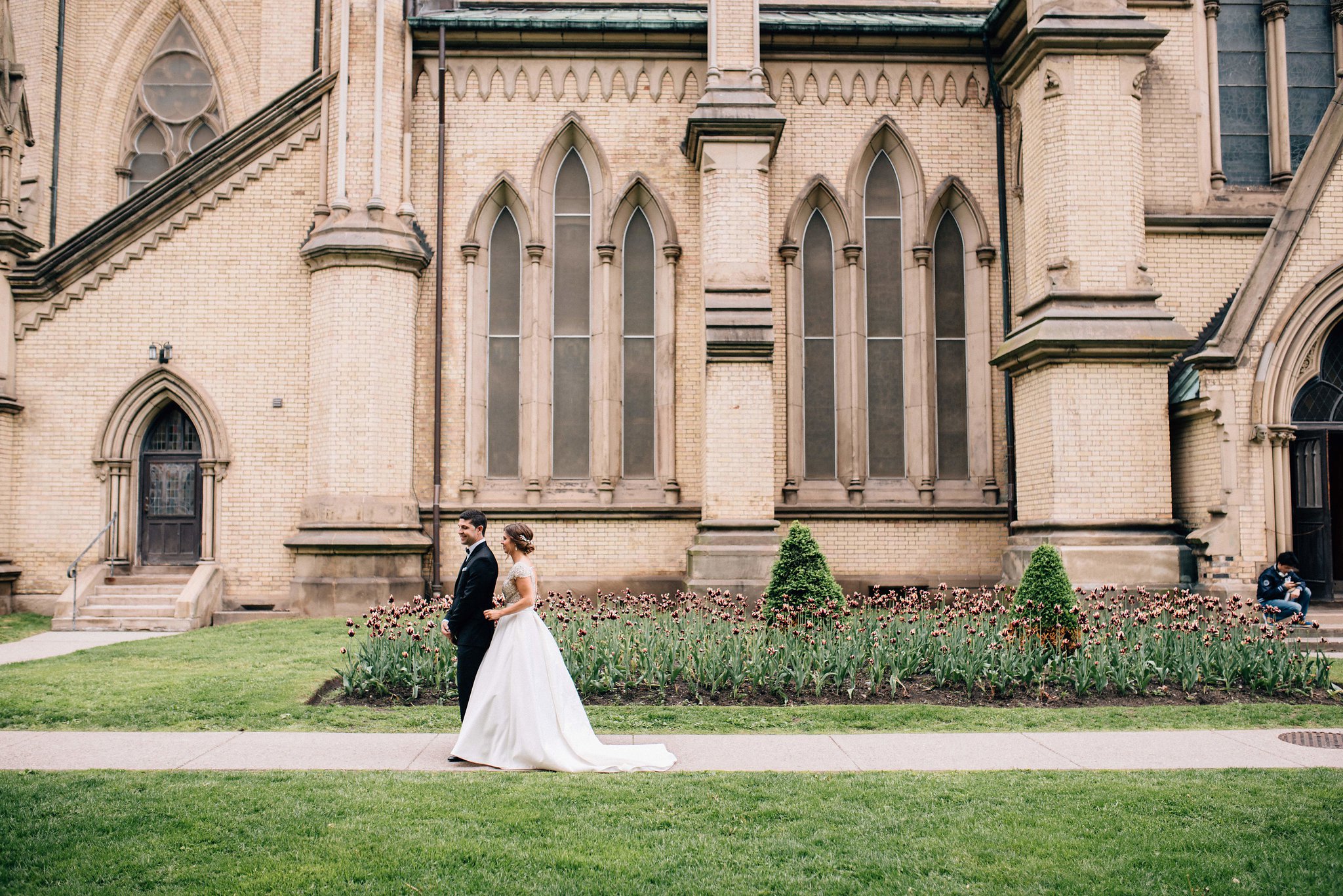 St. James Cathedral Wedding Photos | Olive Photography Toronto