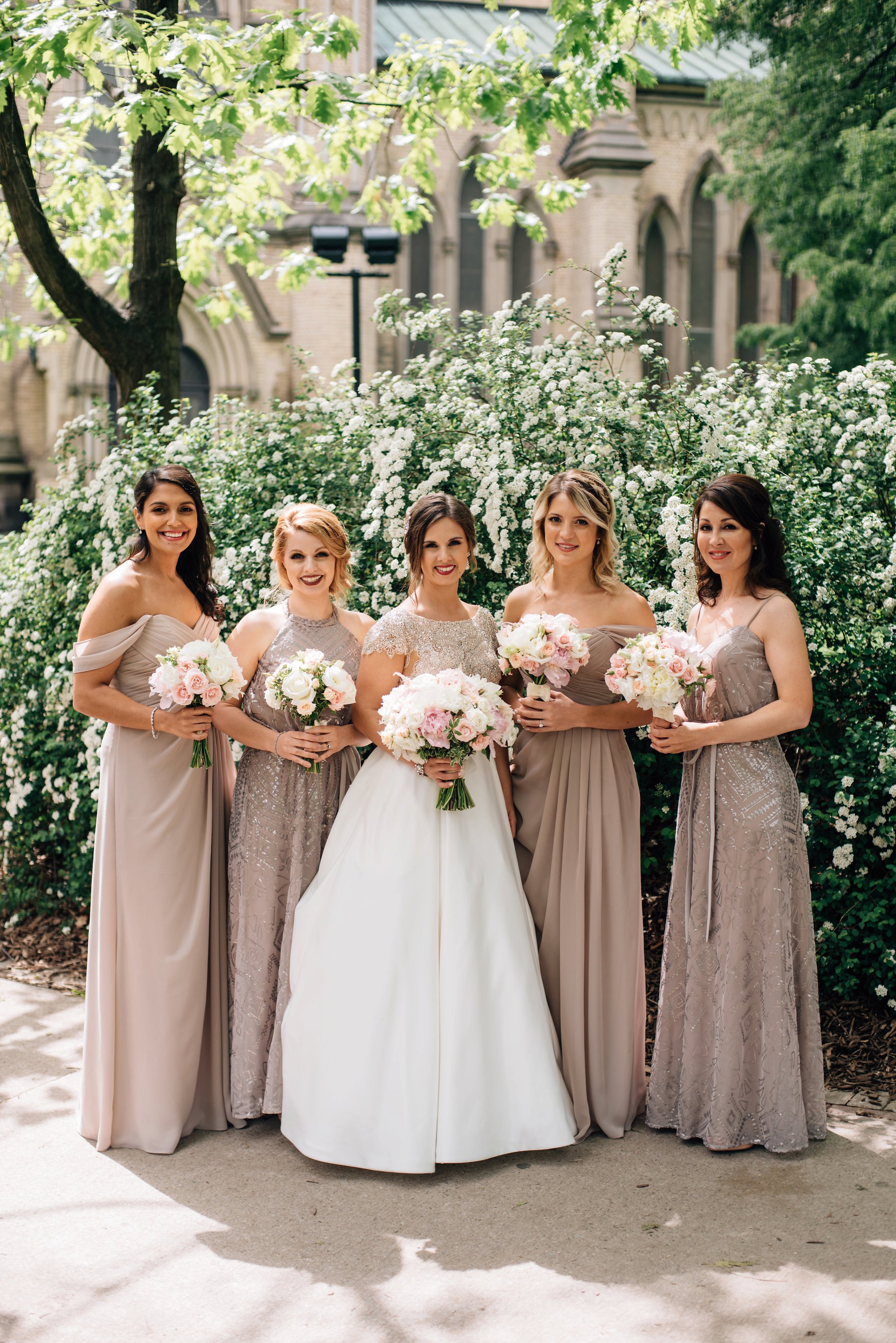 St. James Cathedral Wedding Photos | Olive Photography Toronto