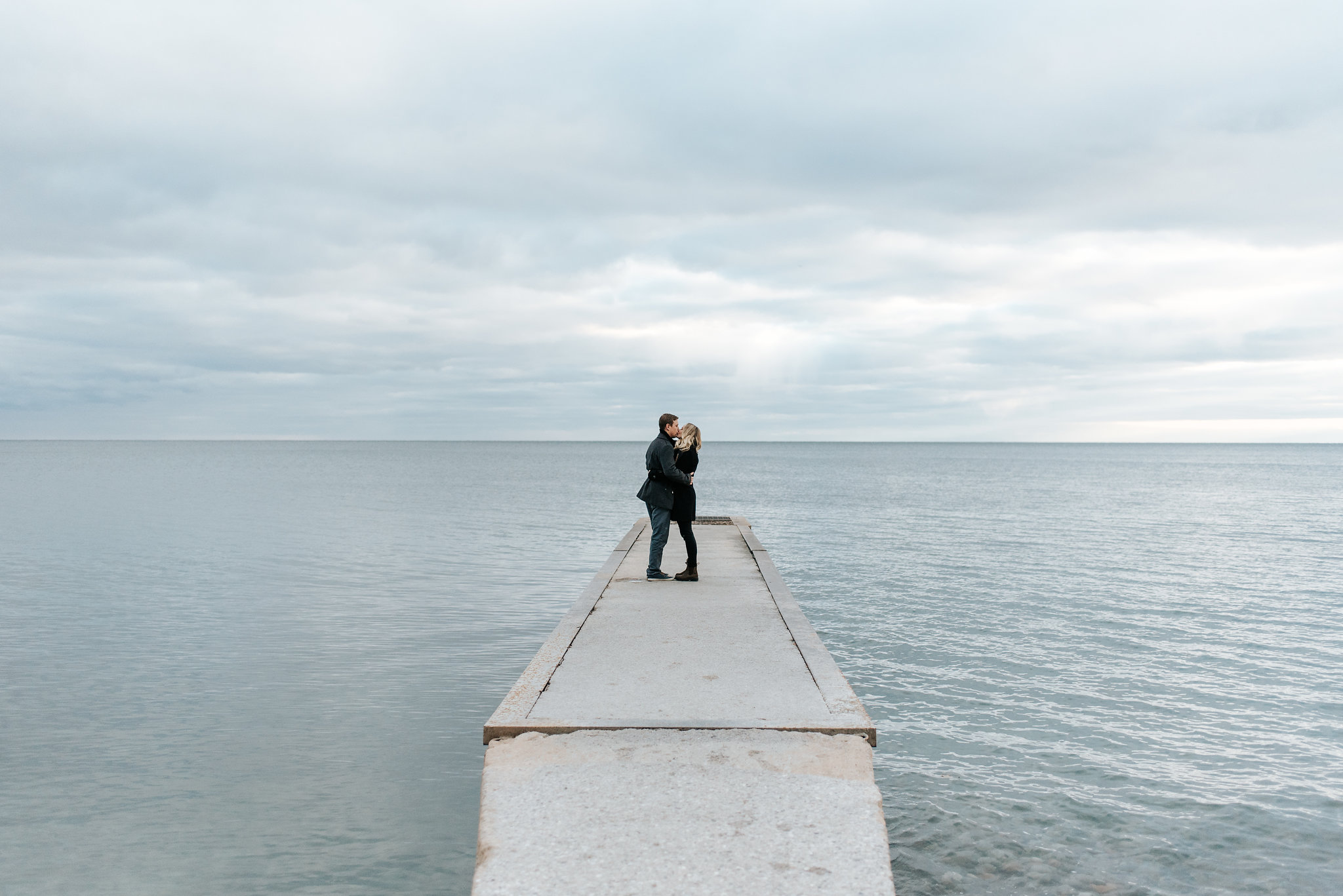 Balmy Beach Engagement Photos Toronto | Olive Photography