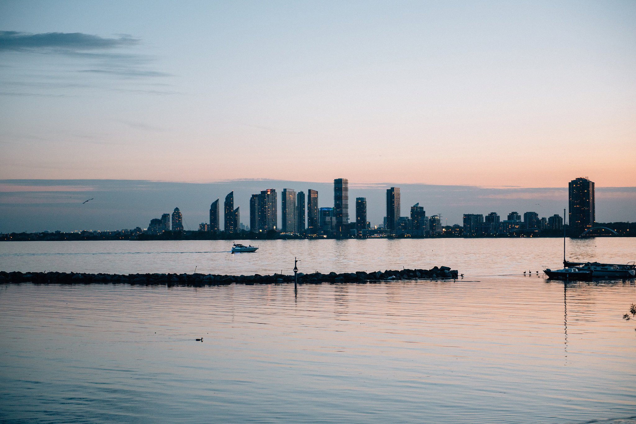 The Henley Room Wedding in the Argonaut Rowing Club | Olive Photography