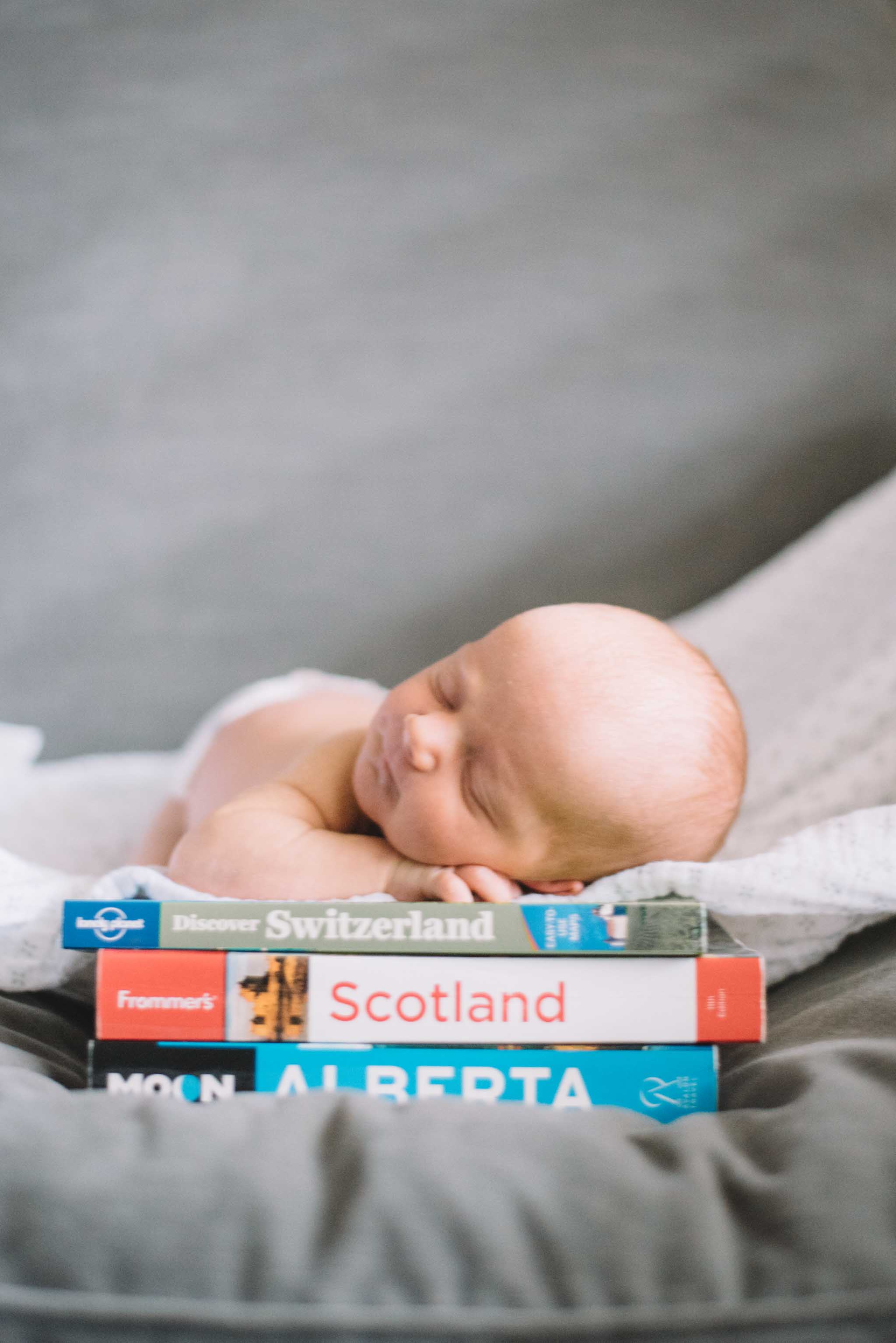 In-Home Lifestyle Newborn Photography Toronto | Olive Photography