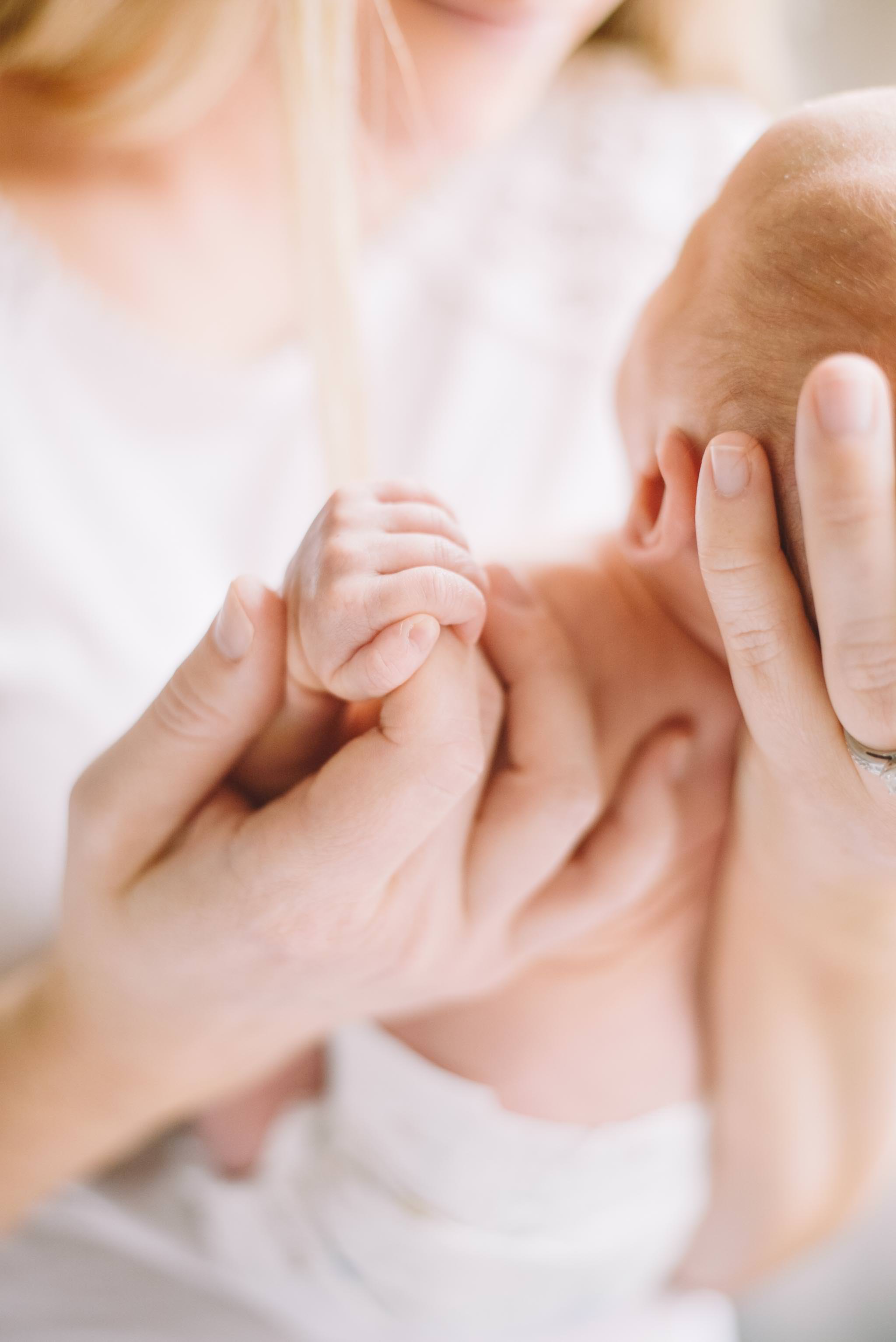 In-Home Lifestyle Newborn Photography Toronto | Olive Photography