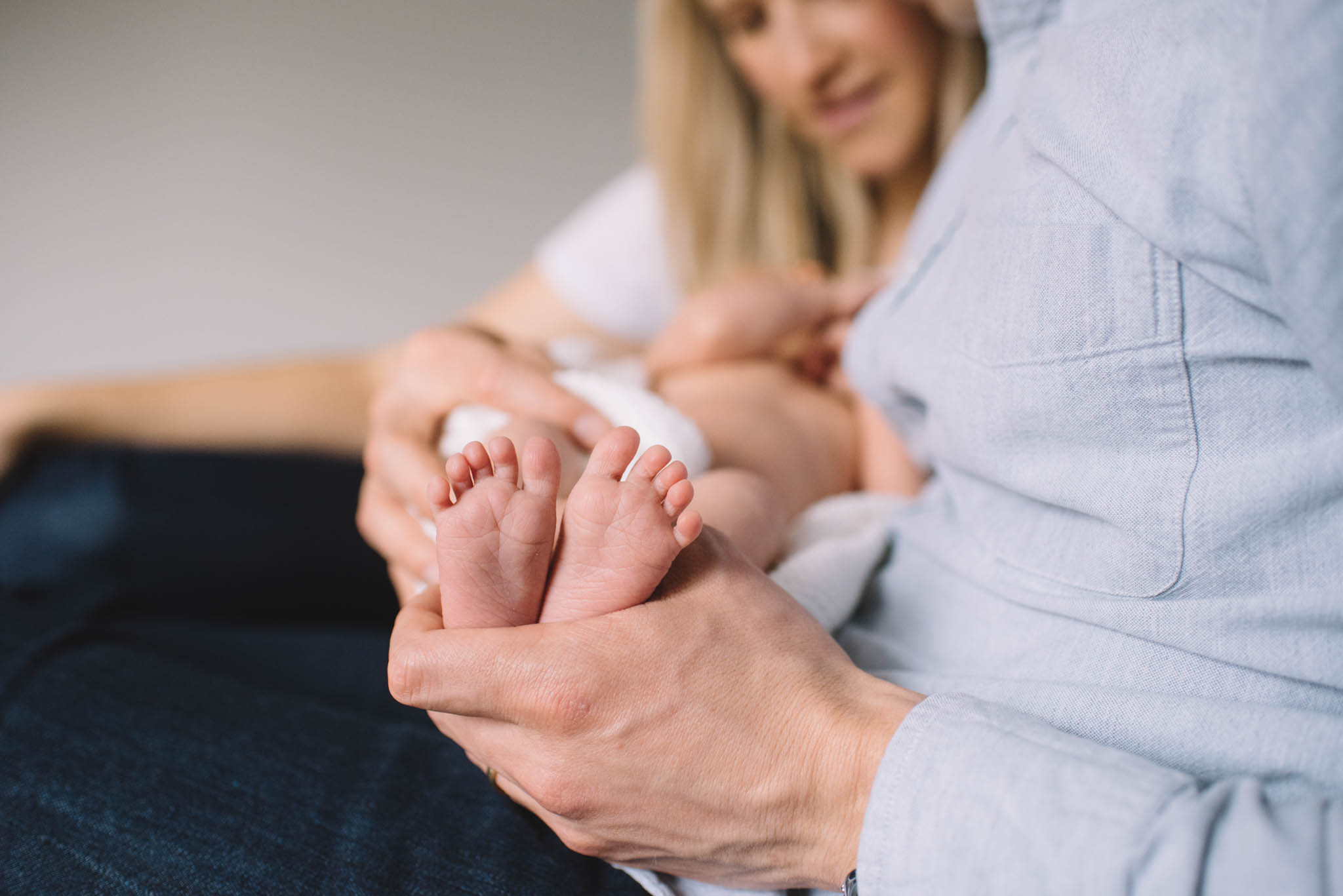 In-Home Lifestyle Newborn Photography Toronto | Olive Photography