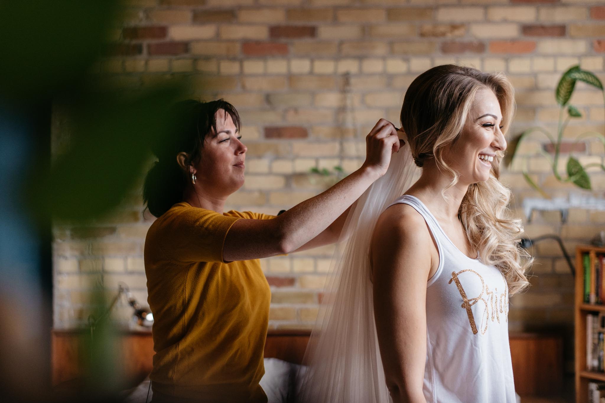 Bride Prep Photos | Olive Photography Toronto