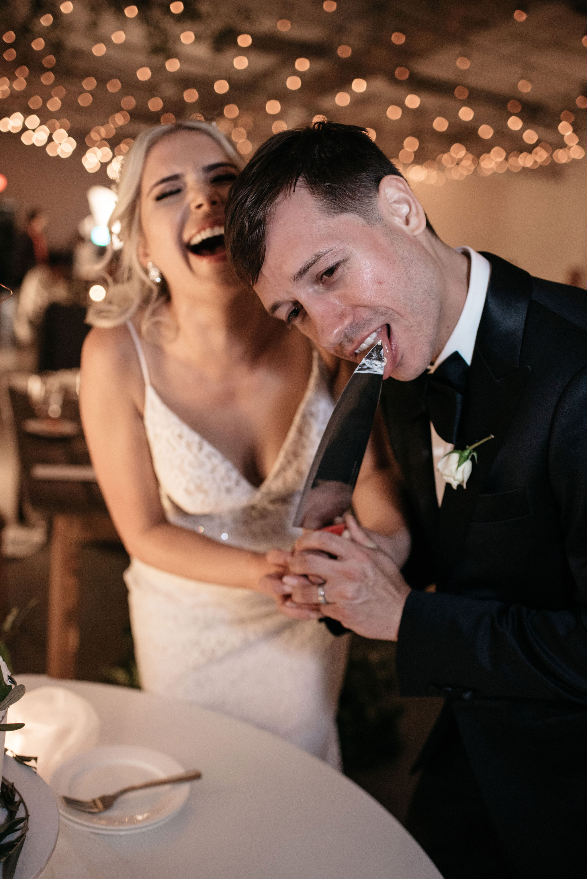 Cake Cutting Wedding Photos | Olive Photography Toronto