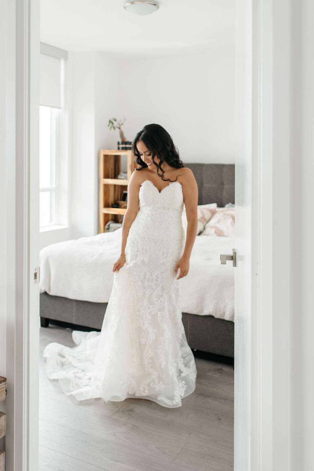 Bride Prep Photos | Olive Photography Toronto