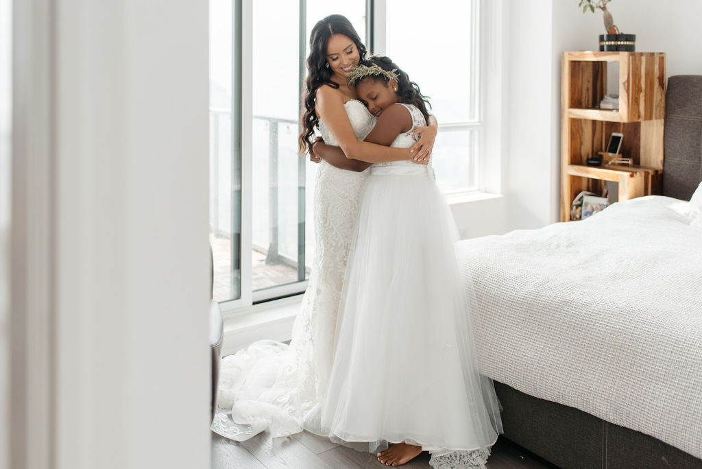 Bride Prep Photos | Olive Photography Toronto