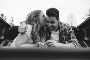 Popcorn Engagement Photos | Olive Photography