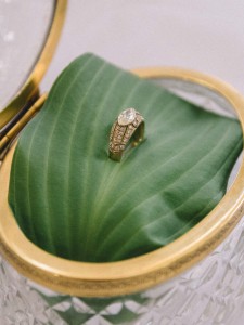 Antique engagement rings Toronto - Cynthia Findlay - Olive Photography