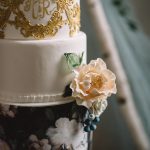 Moody Wedding Cake Inspiration | Olive Photography Toronto