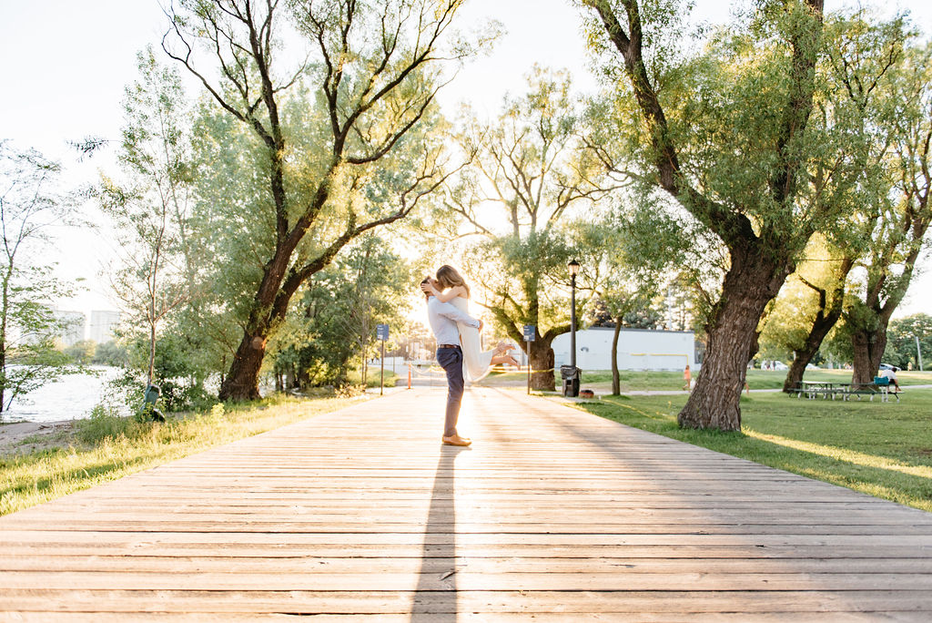 Toronto waterfront proposal photography | Sunnyside Pavillion engagement photos | Olive Photography Toronto