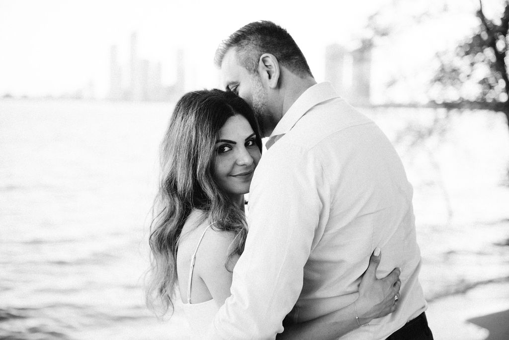 Toronto waterfront proposal photography | Sunnyside Pavillion engagement photos | Olive Photography Toronto